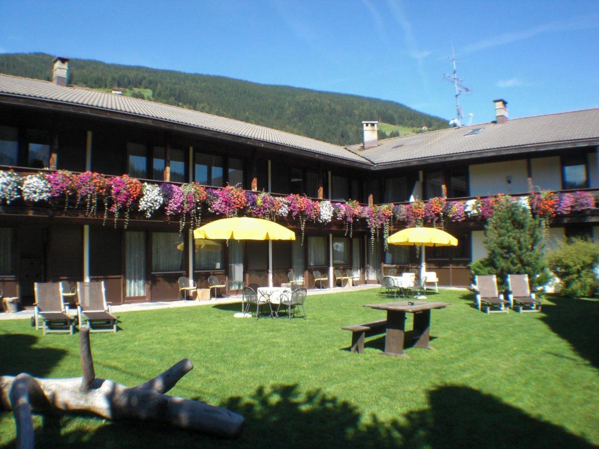 Residence Emmy Innichen Exteriör bild